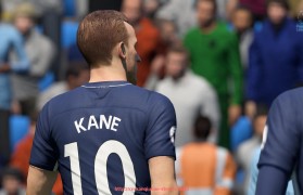 看球宝-英超球员专用球鞋款式与定制细节揭秘